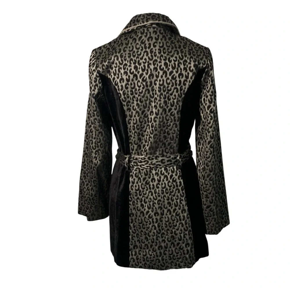 3 Sisters Small Black Gray Pink Leopard Print Belted Rhinestone Button Coat Glam - Picture 5 of 9
